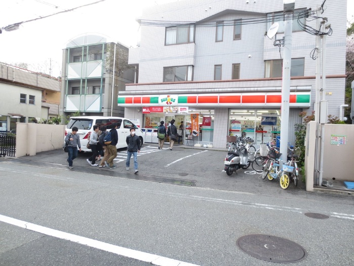 コンビニ　サンクス（コンビニ）まで1250m