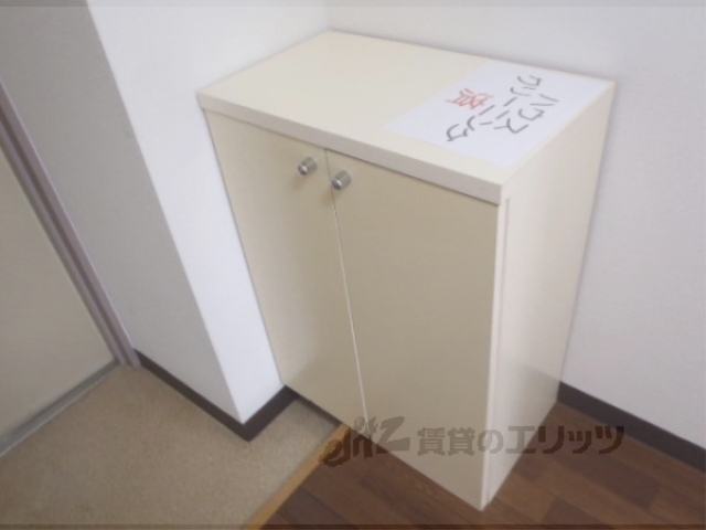 収納　下駄箱
