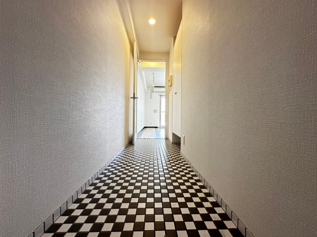 玄関　詳細は、RISUMO江坂本店までお問合せください♪