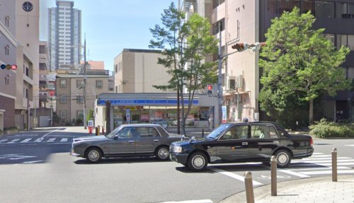 コンビニ　ローソン上本町七丁目東店（コンビニ）まで609m