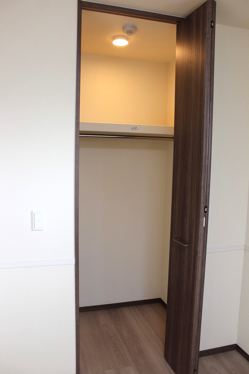 収納　ウォークインクローゼット