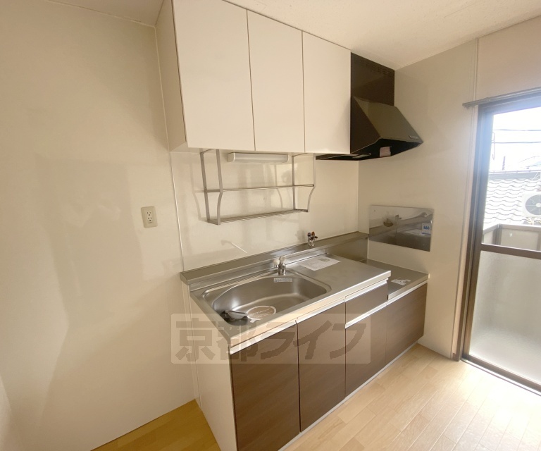 キッチン　ガスコンロ設置可