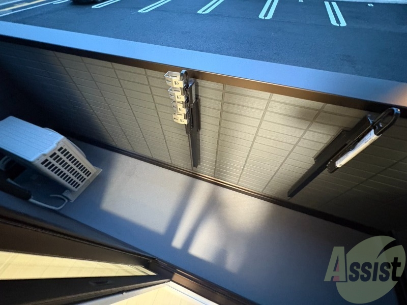 バルコニー　バルコニーが付いているので晴れた日は洗濯物が沢山干せますね。