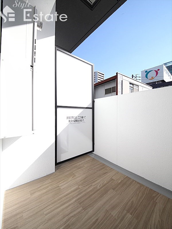 バルコニー　バルコニー