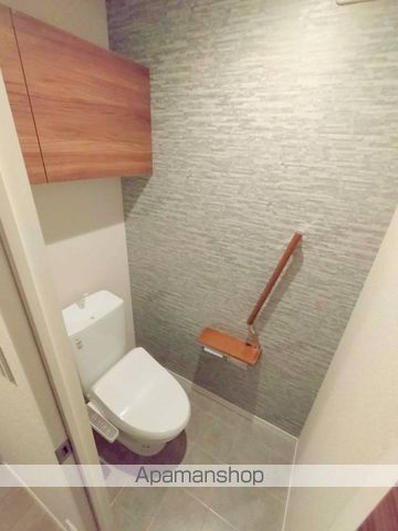 シャーメゾン江平WESTのトイレ写真