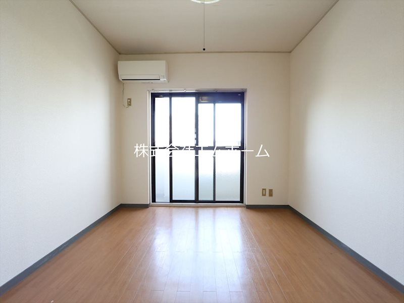 バルコニー　洋室7帖　物入付（収納充実してます）