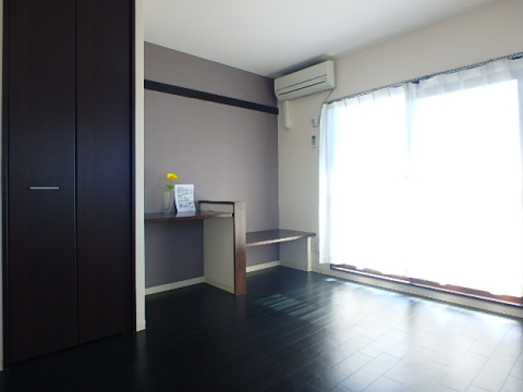 居室・リビング　画像同室タイプ参照