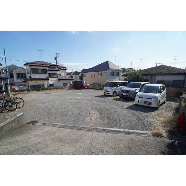 駐車場　敷地内駐車場です♪