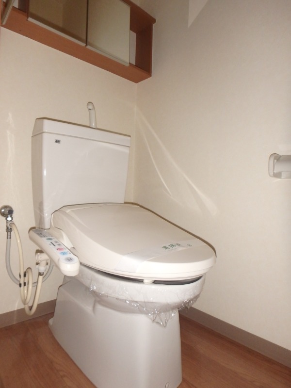 トイレ　図面と現状に相違がある場合には現状を優先