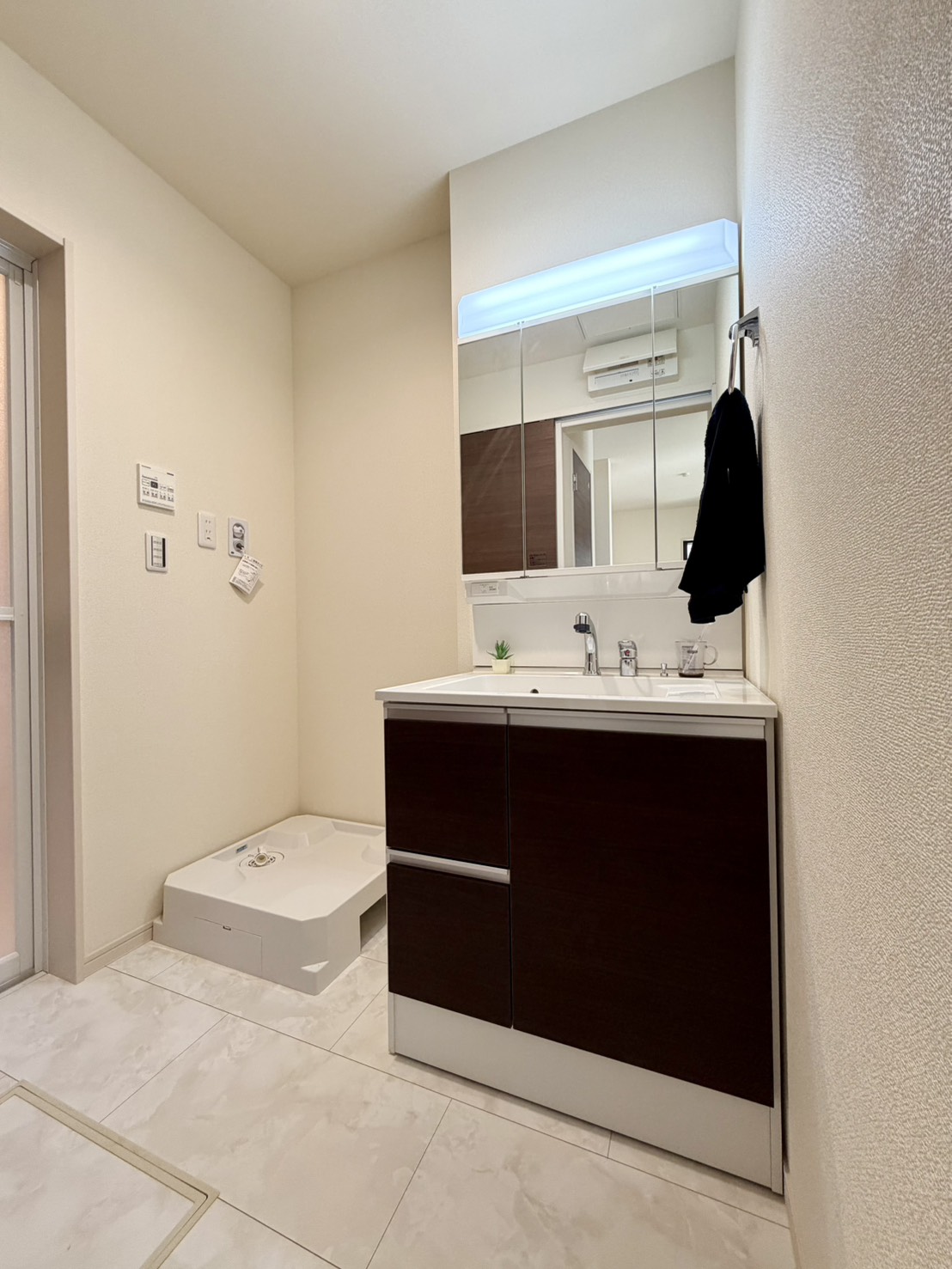 洗面設備　独立洗面台