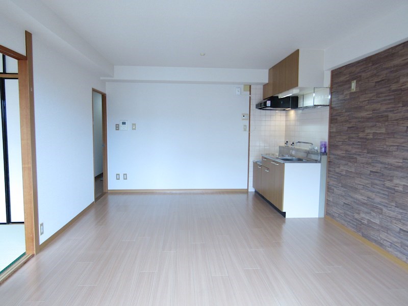 居室・リビング　LDK8.5帖