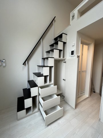 居室・リビング　ゆったり過ごせる居間です