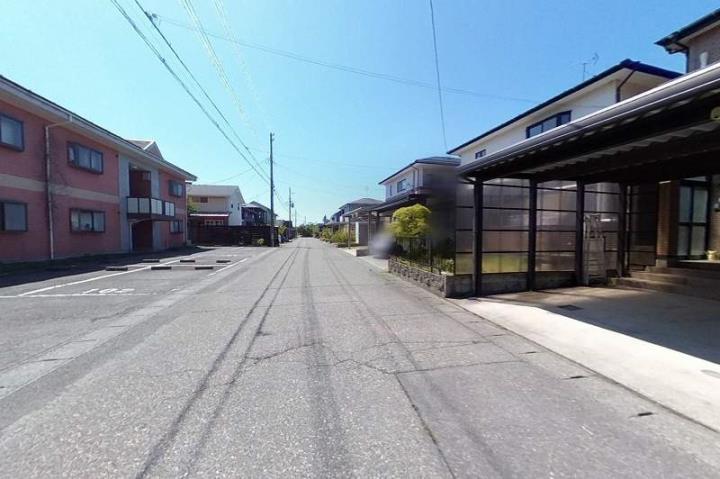 その他　前面道路（その他）まで0m