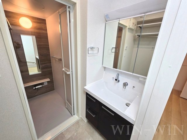 洗面設備　イメージ（同施工会社同一モデルの写真です）