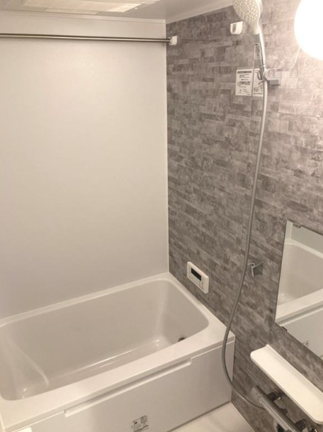 バス・シャワールーム　※こちらの写真は他部屋になり参考写真です