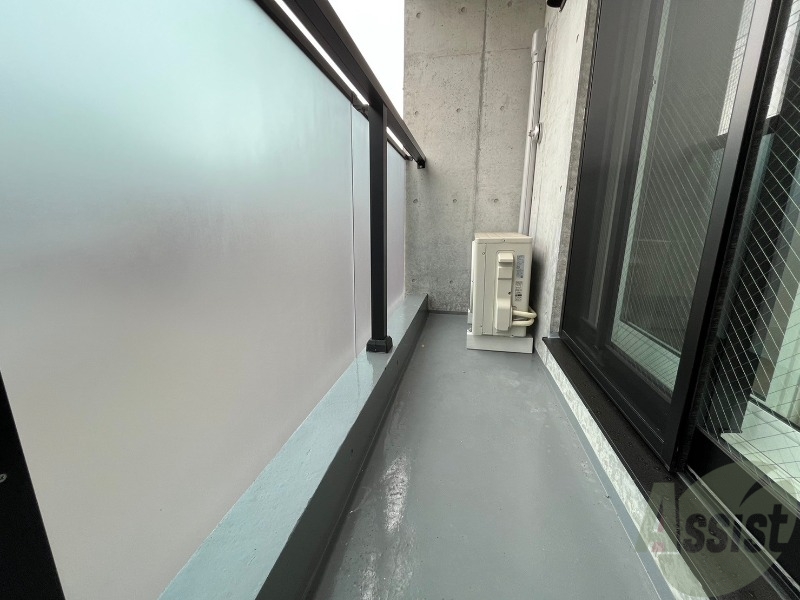 バルコニー　バルコニーです。洗濯物を干したり一息ついたりできますね！