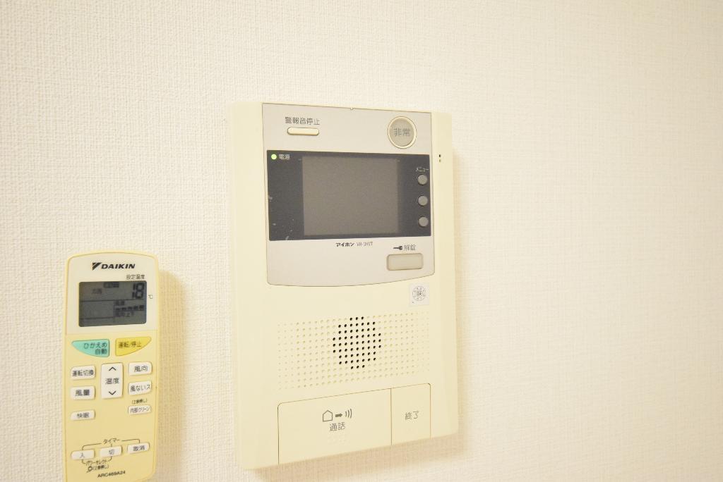 セキュリティ　カメラ付インターホン