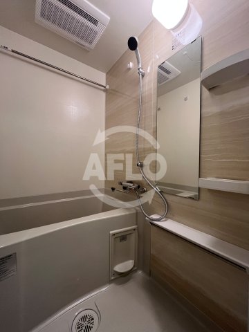 バス・シャワールーム　リヴェント難波ウエスト　風呂