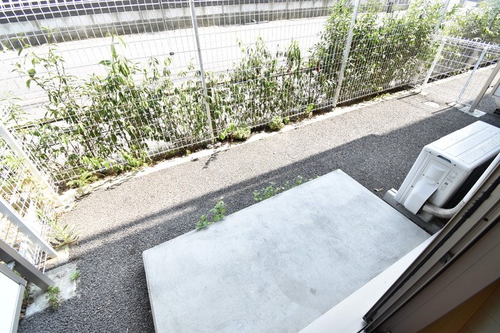 庭　一階には専用庭洗濯干しがあります