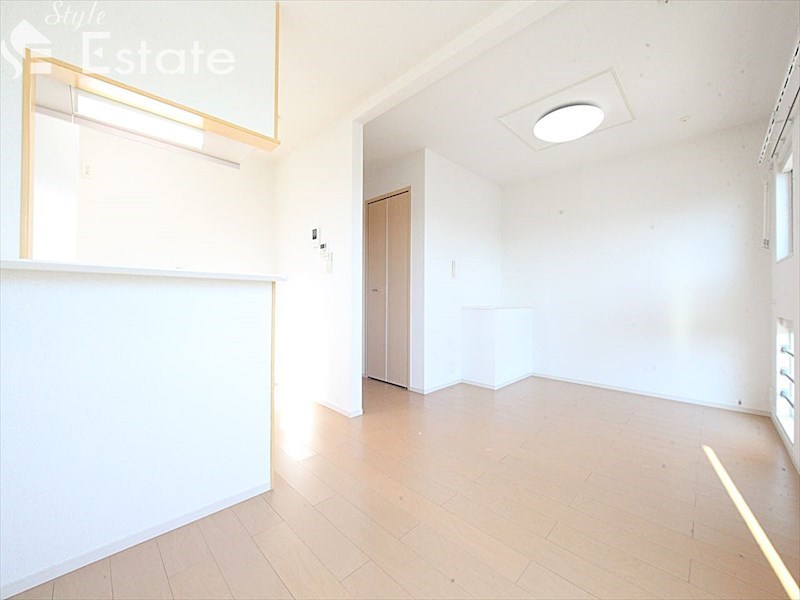 居室・リビング　内装