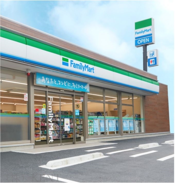 コンビニ　ファミリーマート札幌発寒7条店（コンビニ）まで155m