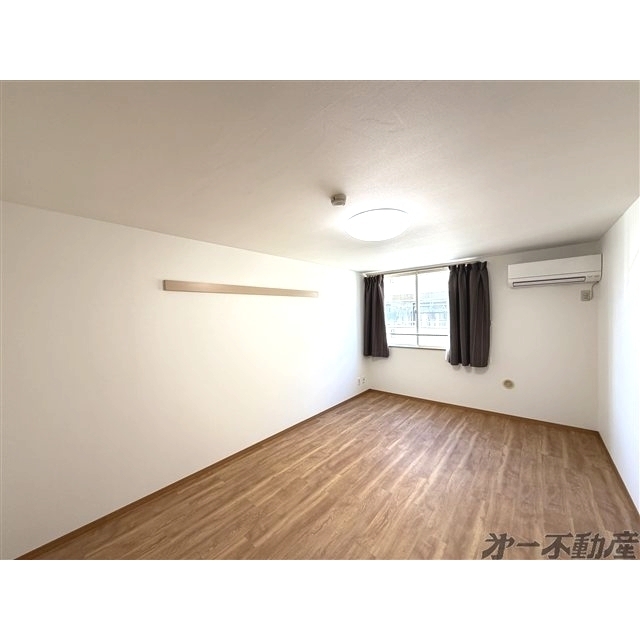 建物外観　洋室