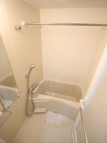 バス・シャワールーム　浴室乾燥機付のUB