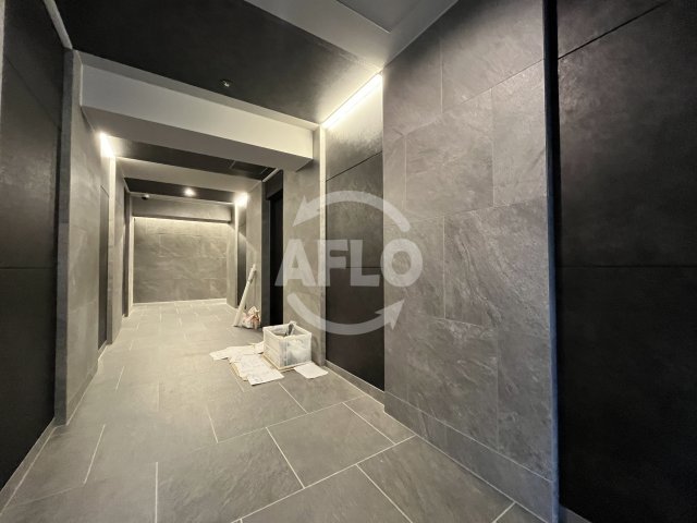 ロビー　ファーストフィオーレ江坂ラディール　ロビー