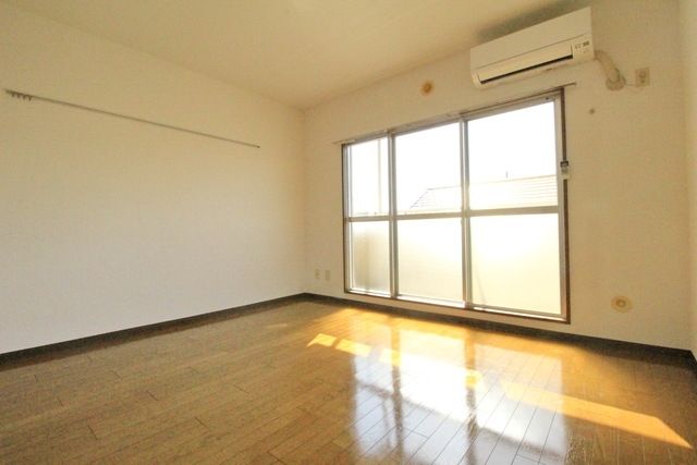 居室・リビング　★お部屋探しは、タウンハウジング多摩センター店へ★