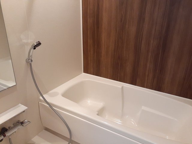 バス・シャワールーム　お風呂です