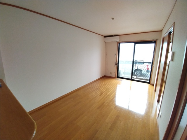 居室・リビング　★★ＬＤＫ１１．３帖です♪★★