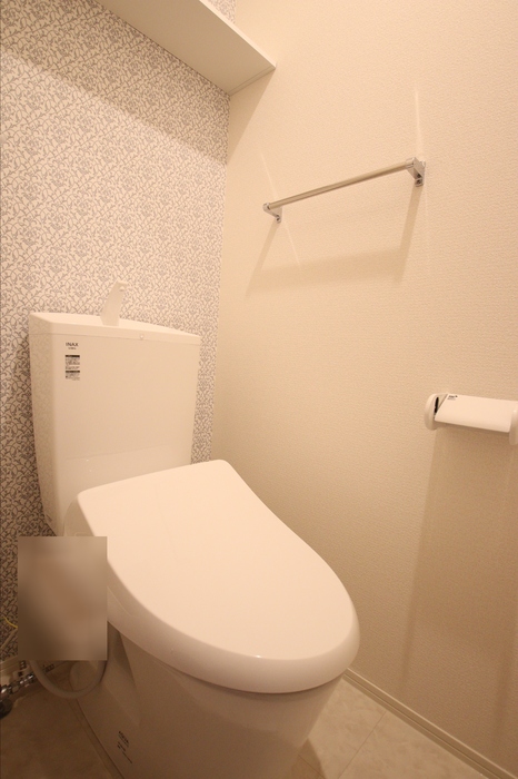 トイレ　温水洗浄暖房便座