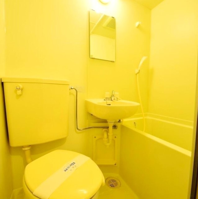 バス・シャワールーム　別部屋同仕様タイプ