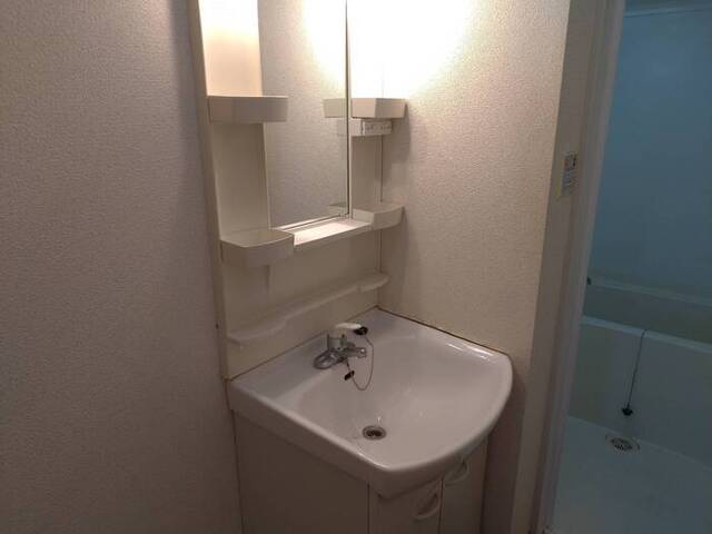 洗面設備　洗面室