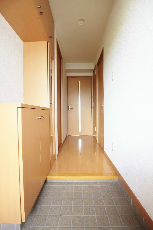 玄関　※写真はイメージです