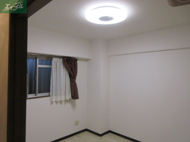 その他部屋・スペース　寝室