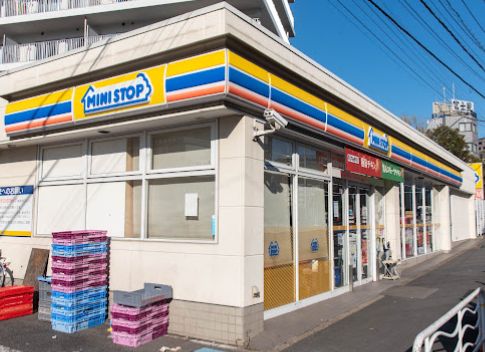 コンビニ　ミニストップ福通越中島店（コンビニ）まで493m