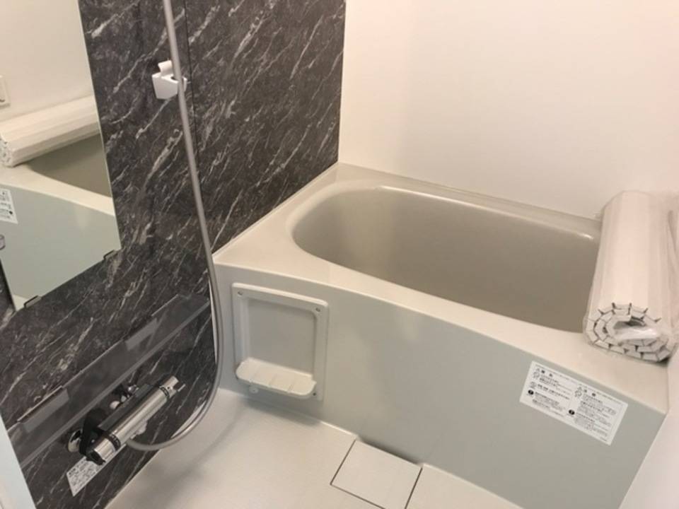 バス・シャワールーム　浴室