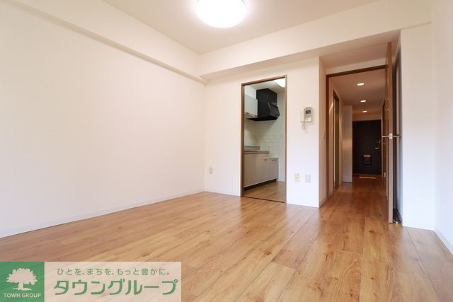 居室・リビング　※別部屋参考画像