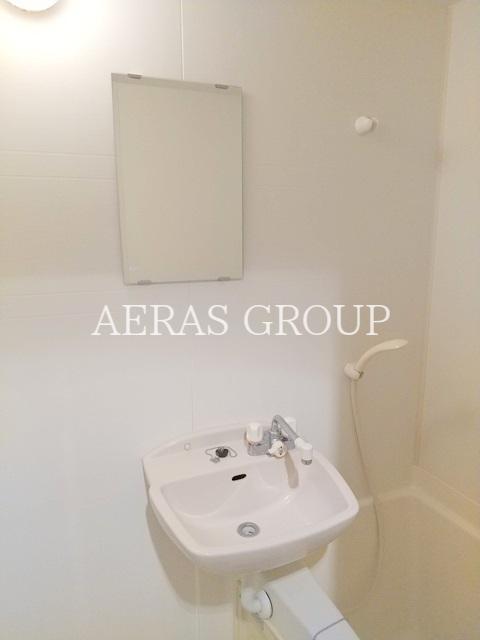 洗面設備　同仕様