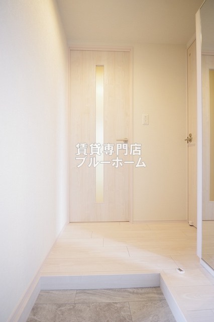 エントランス　広い玄関です！