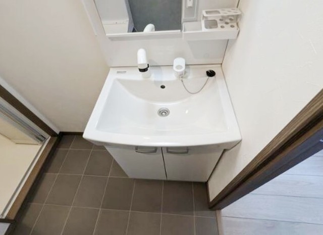 洗面設備　別部屋同仕様タイプ
