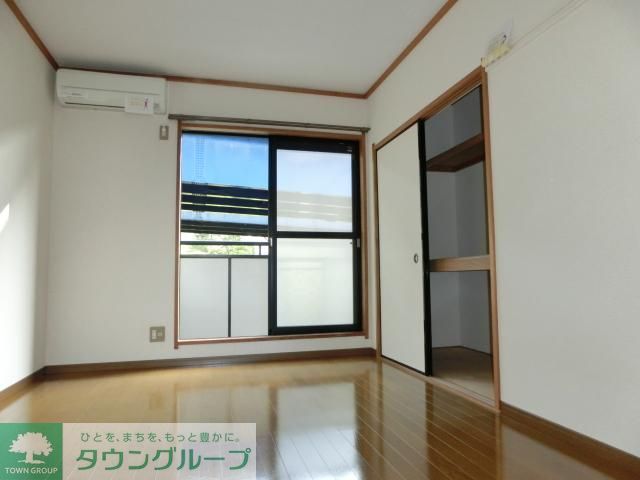 居室・リビング　明るい最上階　洋室変更済み