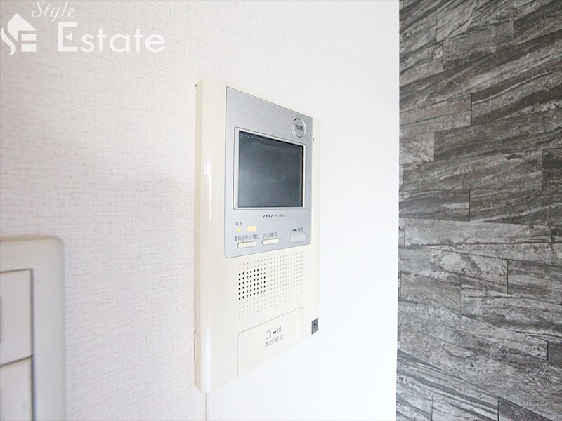 セキュリティ　モニター付きインターホン
