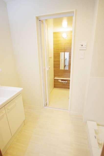 洗面設備　洗面台（類似室内）