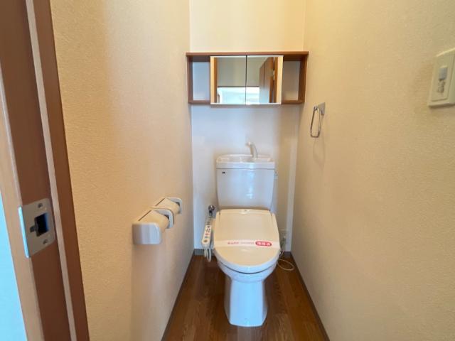 トイレ　シャワー付トイレ