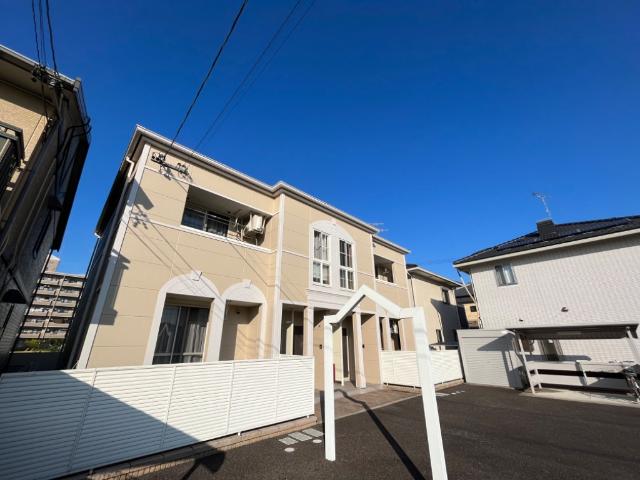 建物外観　外観写真（昼）