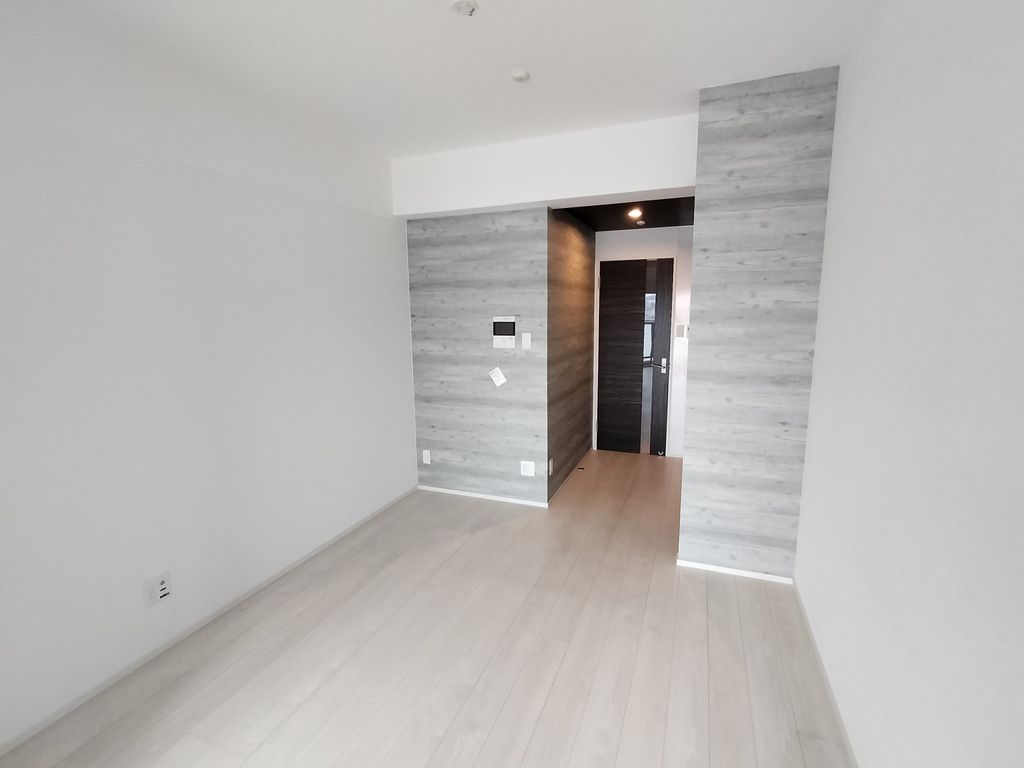 居室・リビング　エントランス