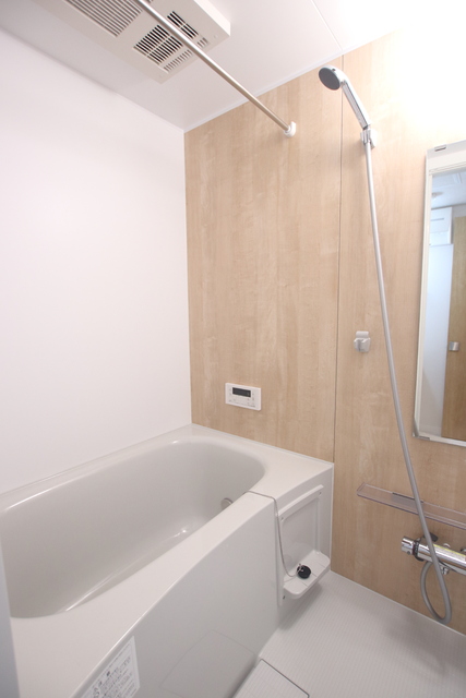 バス・シャワールーム　追焚機能ついてます♪