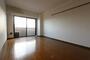居室・リビング　同物件別号室